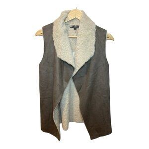 Madison & Lola Women’s Faux Shearling Vest XS Brown Sherpa Lined Open Front NWT